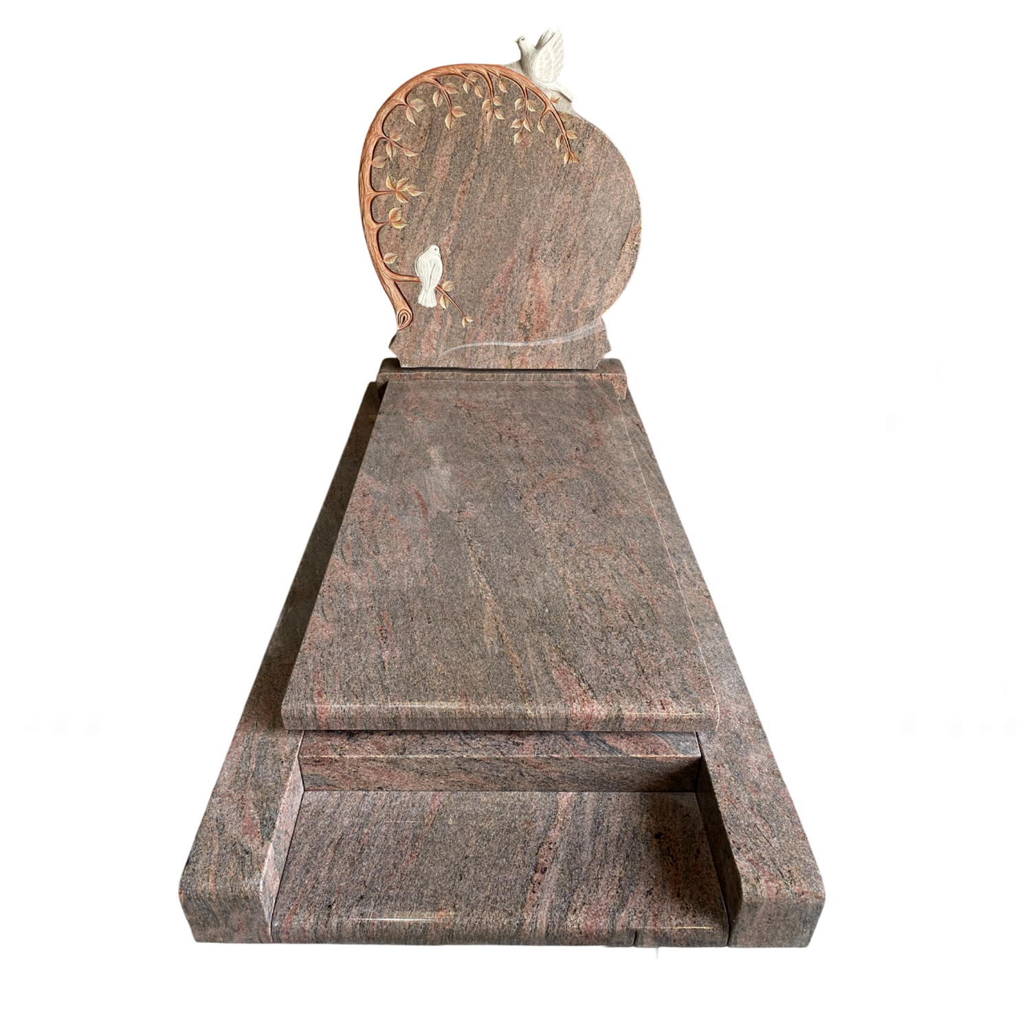 Pierre tombale moderne avec sculpture de colombes sur la stèle.jpg